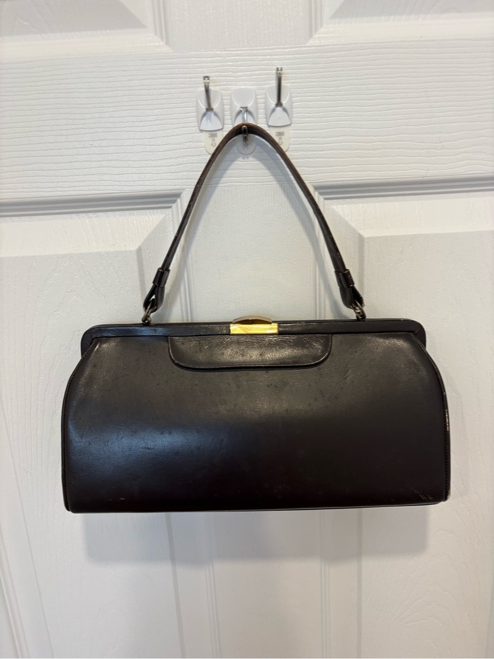 Vintage Coret Montreal Classic Black Leather Top-Handle Women's Bag A9